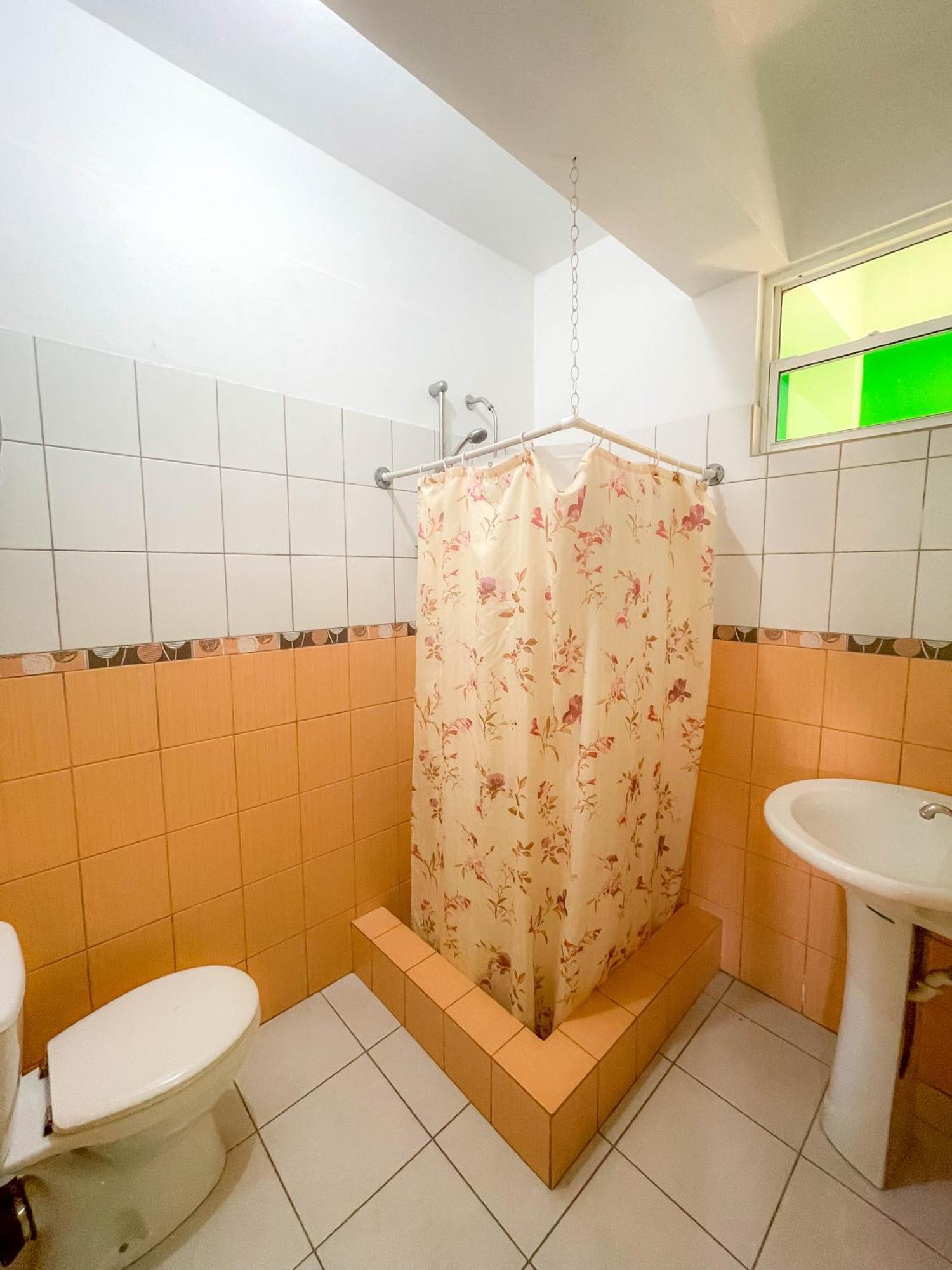 La Flamboyant Casa de hóspedes 2*