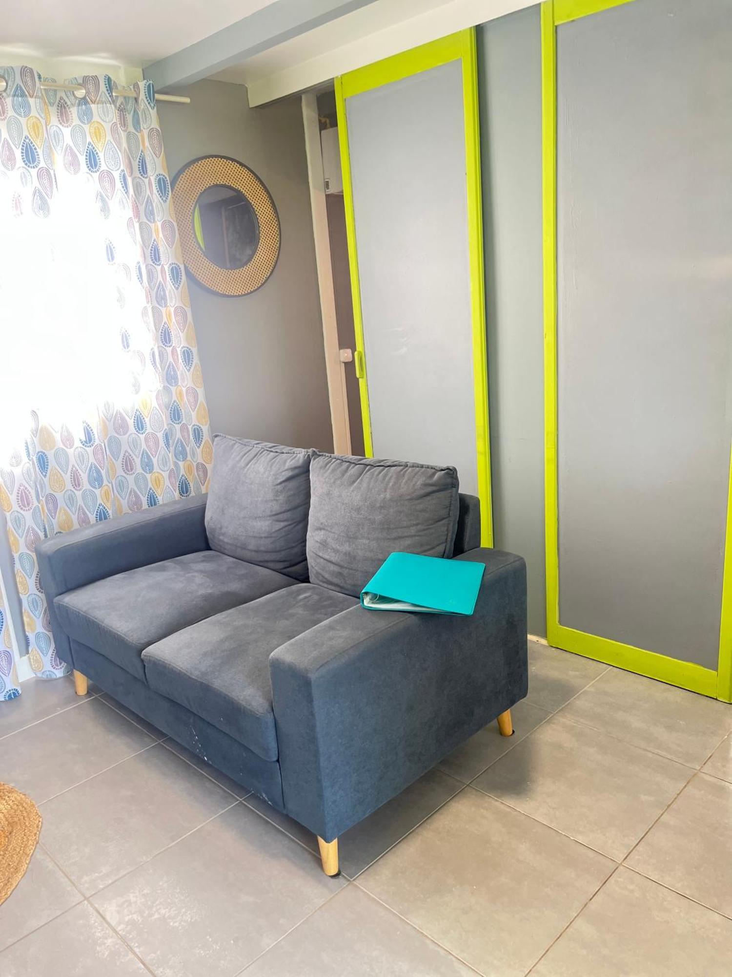 Les Algues De La Chapelle Bleu Horizon Holiday home Anse-Bertrand