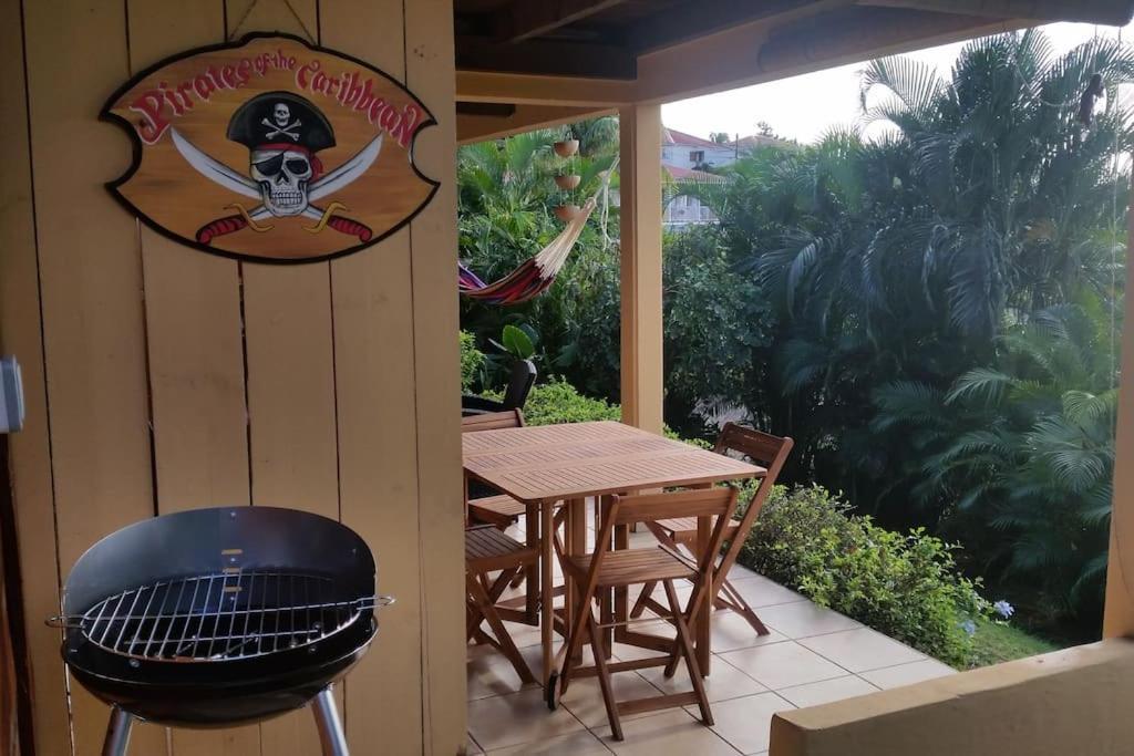 Pirates Des Caraibes Bouillante
