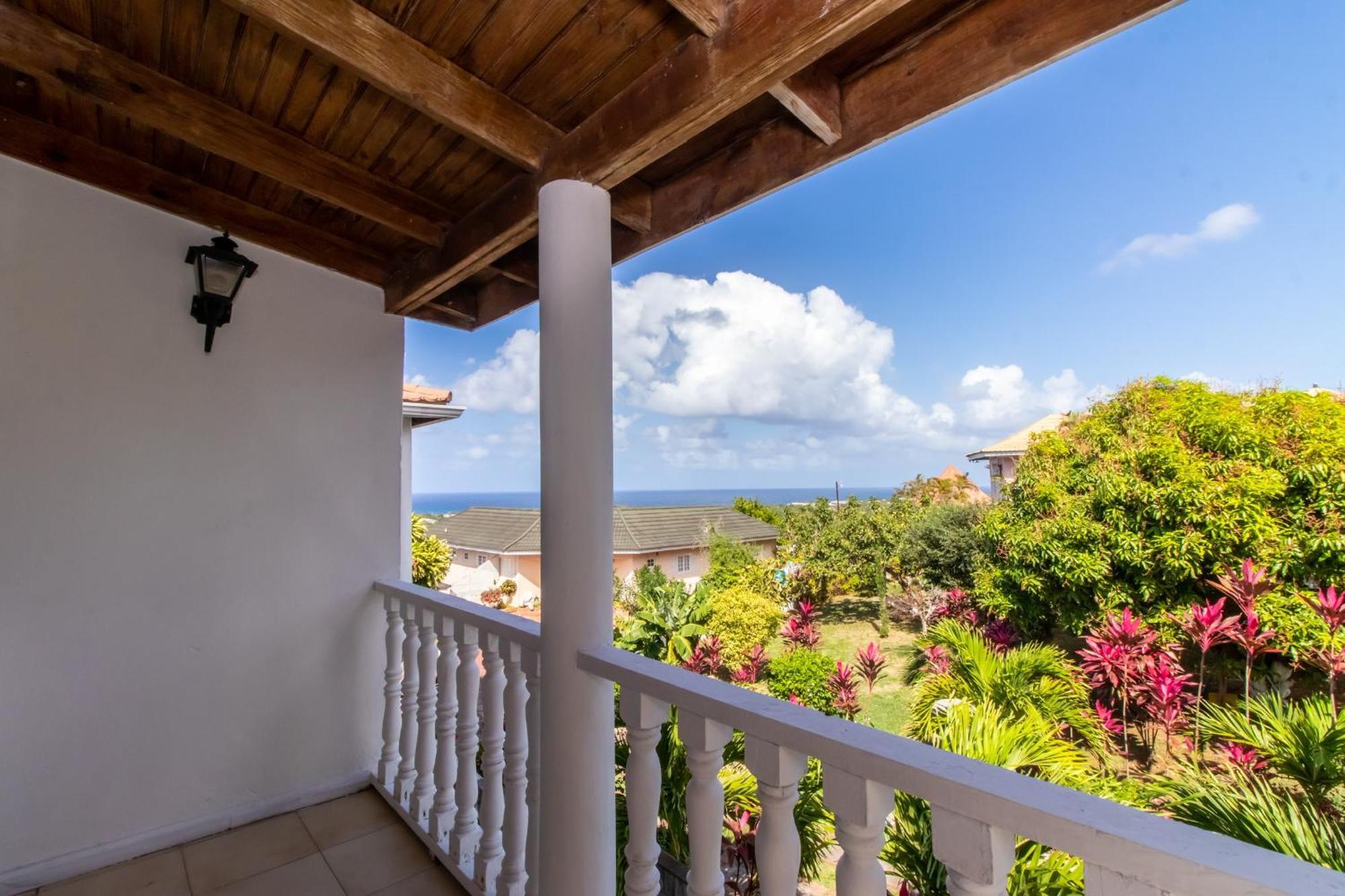 Jamaica - Between Montego Bay & Ochi Rios Includes Cook Villa