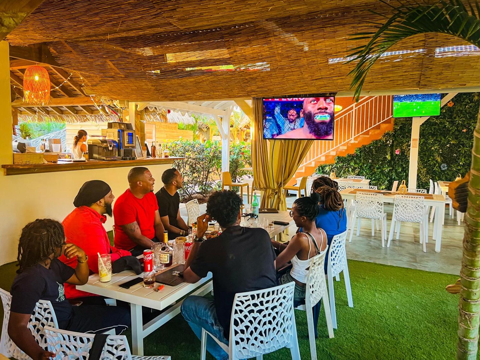 Tropicana Suites Deshaies