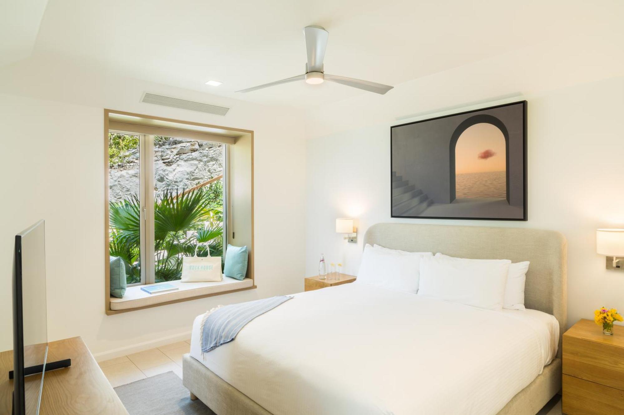Resort Rock House 5*