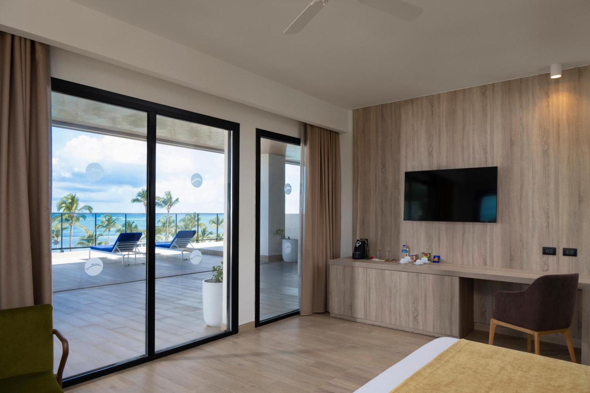 Serenade - Adults Only Resort