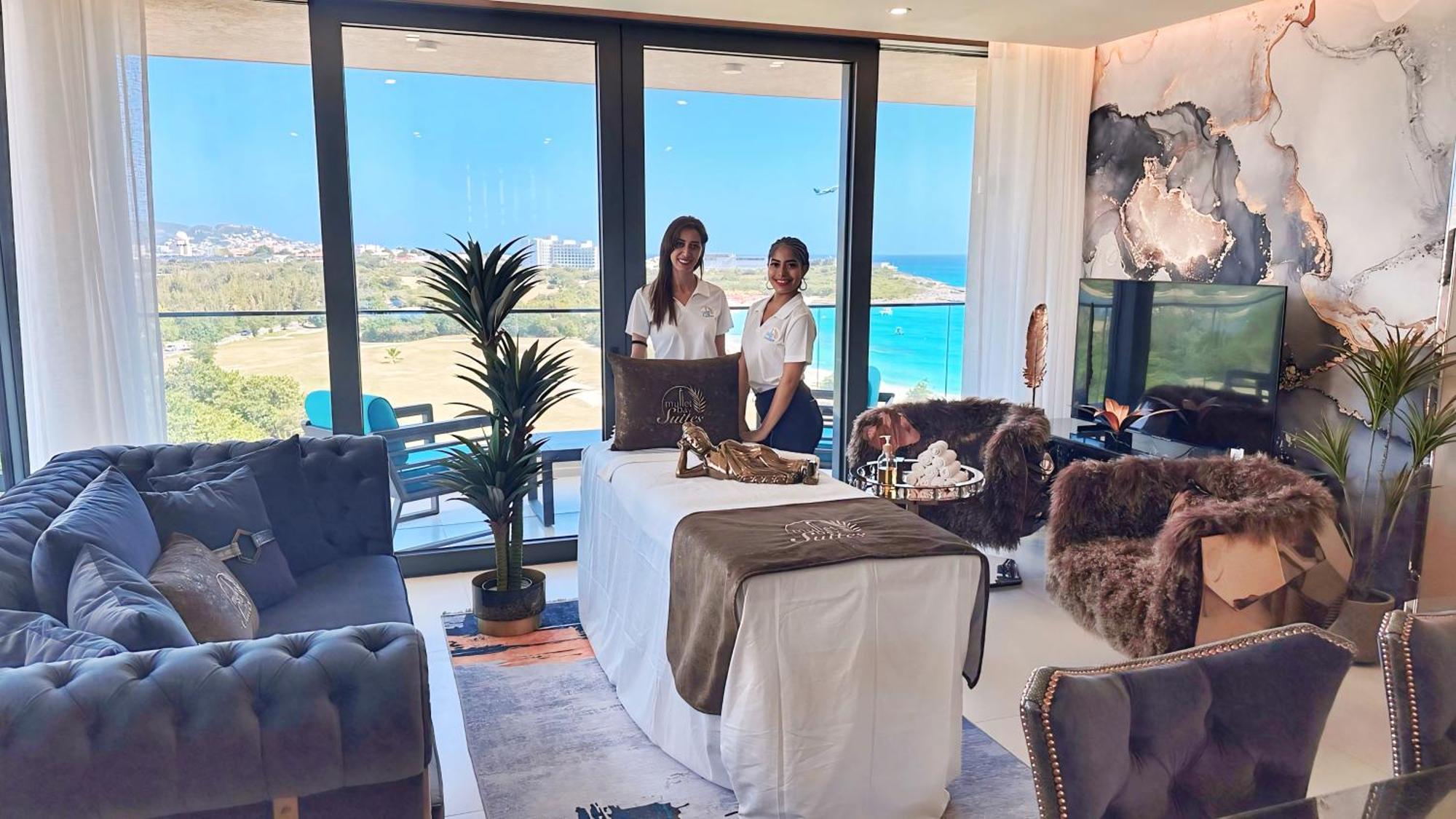 Mullet Bay - Your Luxury Awaits Apartment *