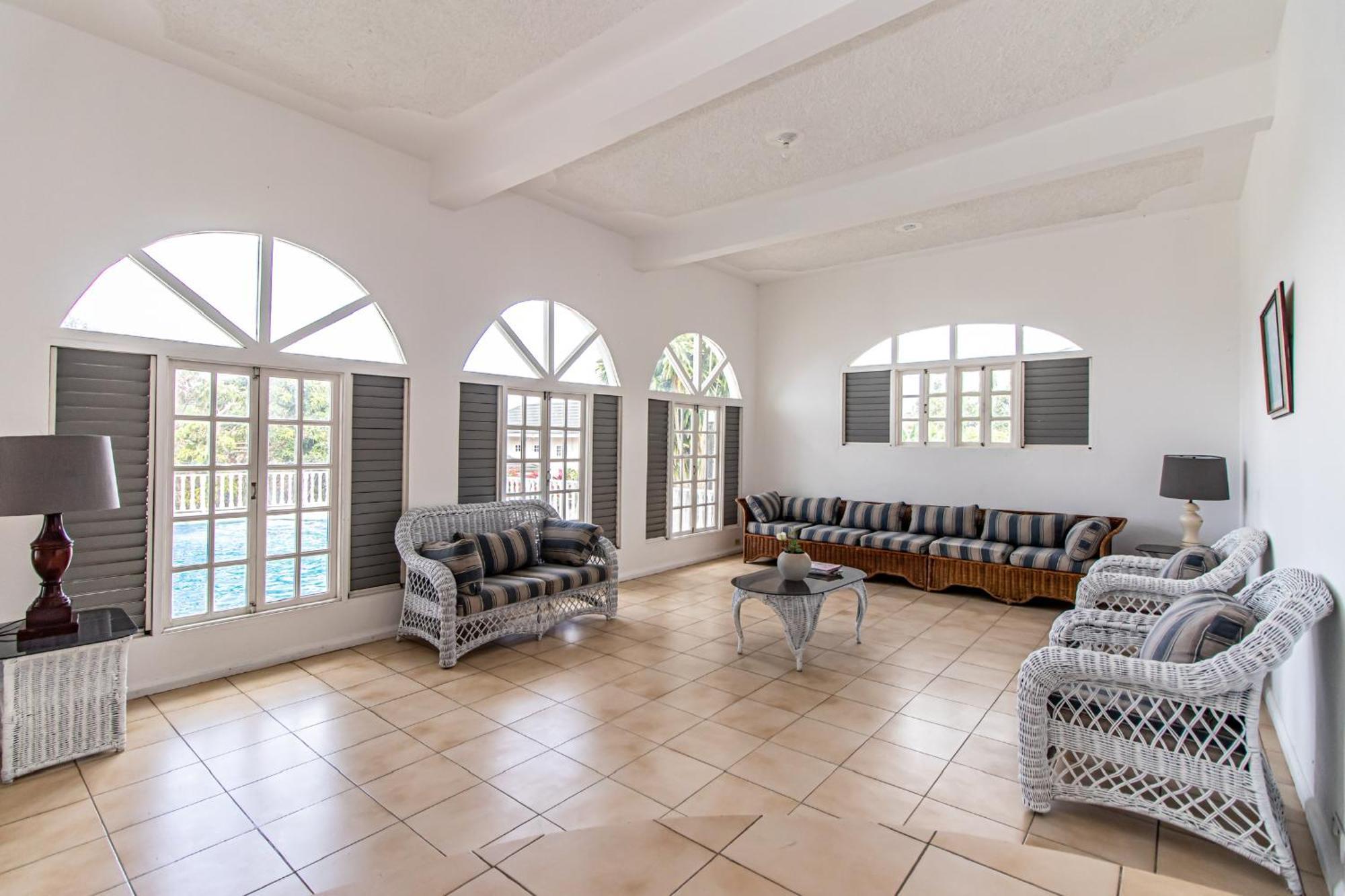 Jamaica - Between Montego Bay & Ochi Rios Includes Cook