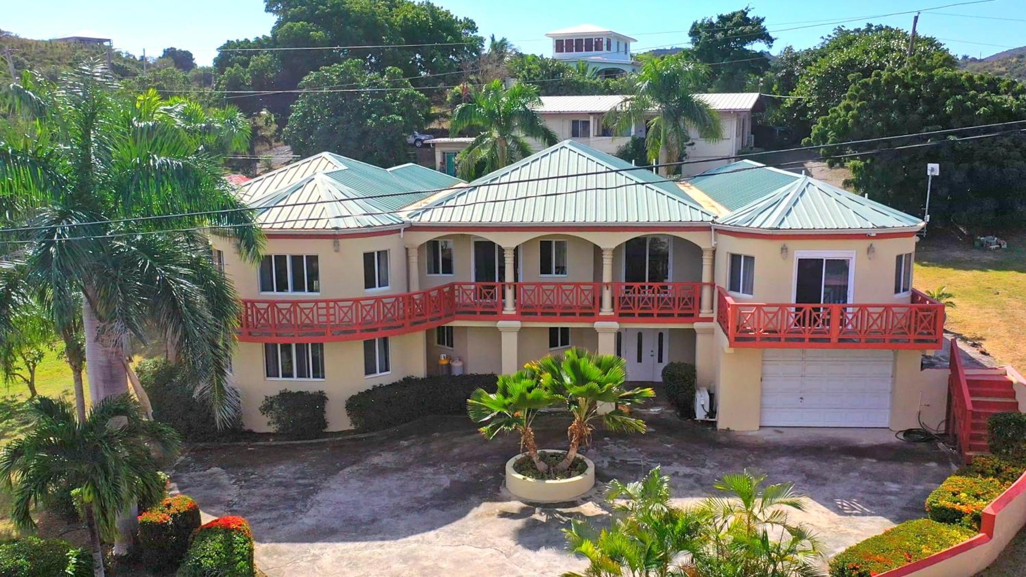 Royal Palms Estate Holiday home