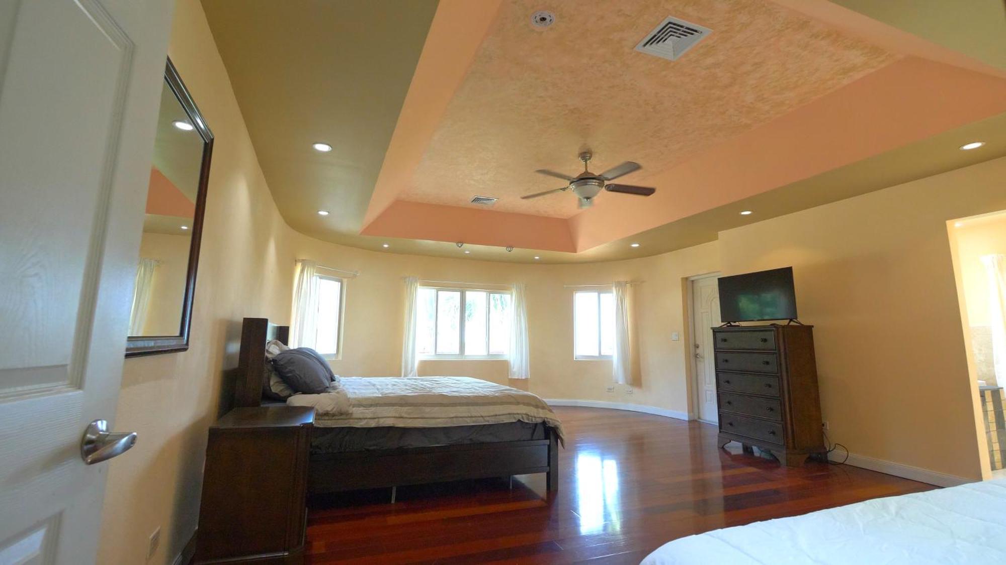 Royal Palms Estate
