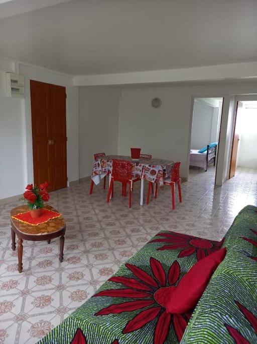 Grand T3 Vue Sur Holiday home La Trinité