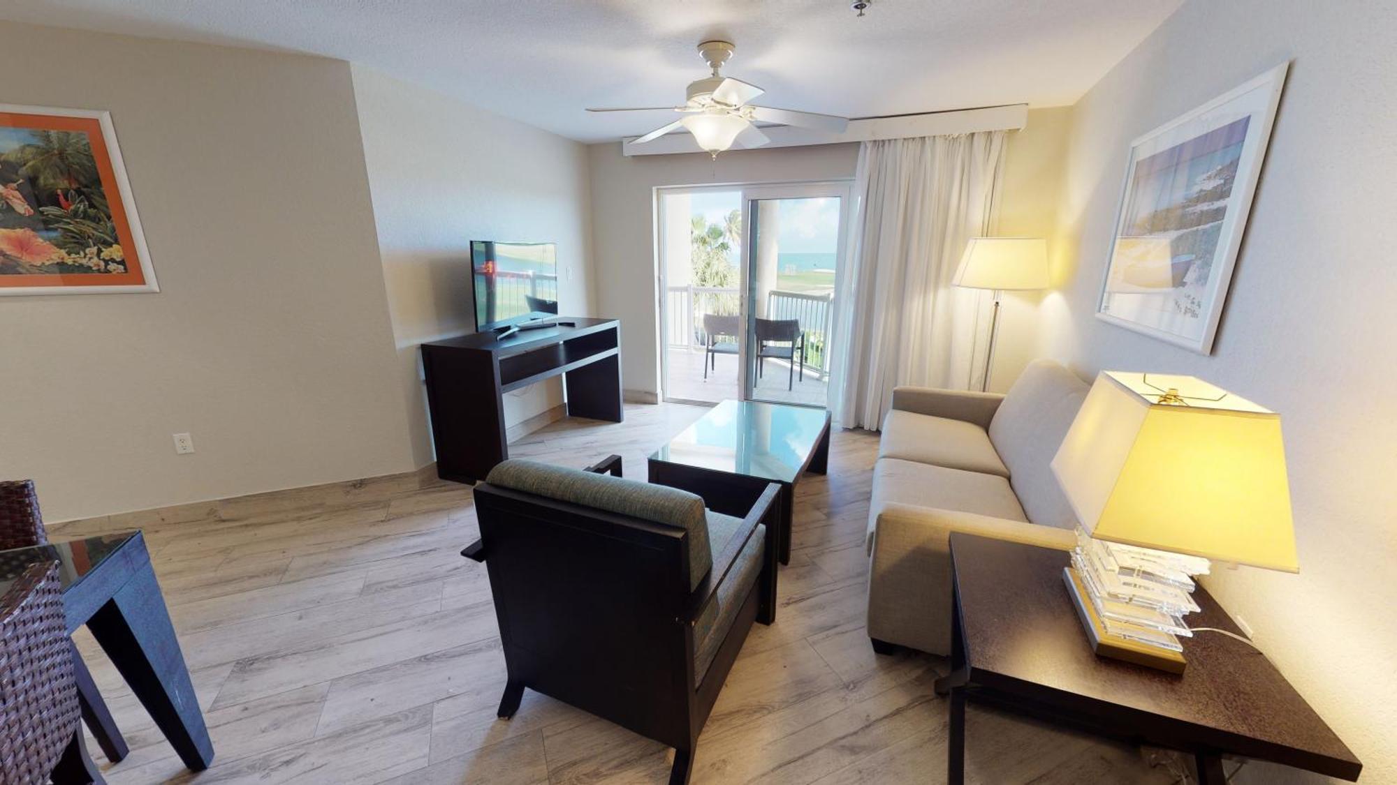 The Grand Caymanian Aparthotel 3*