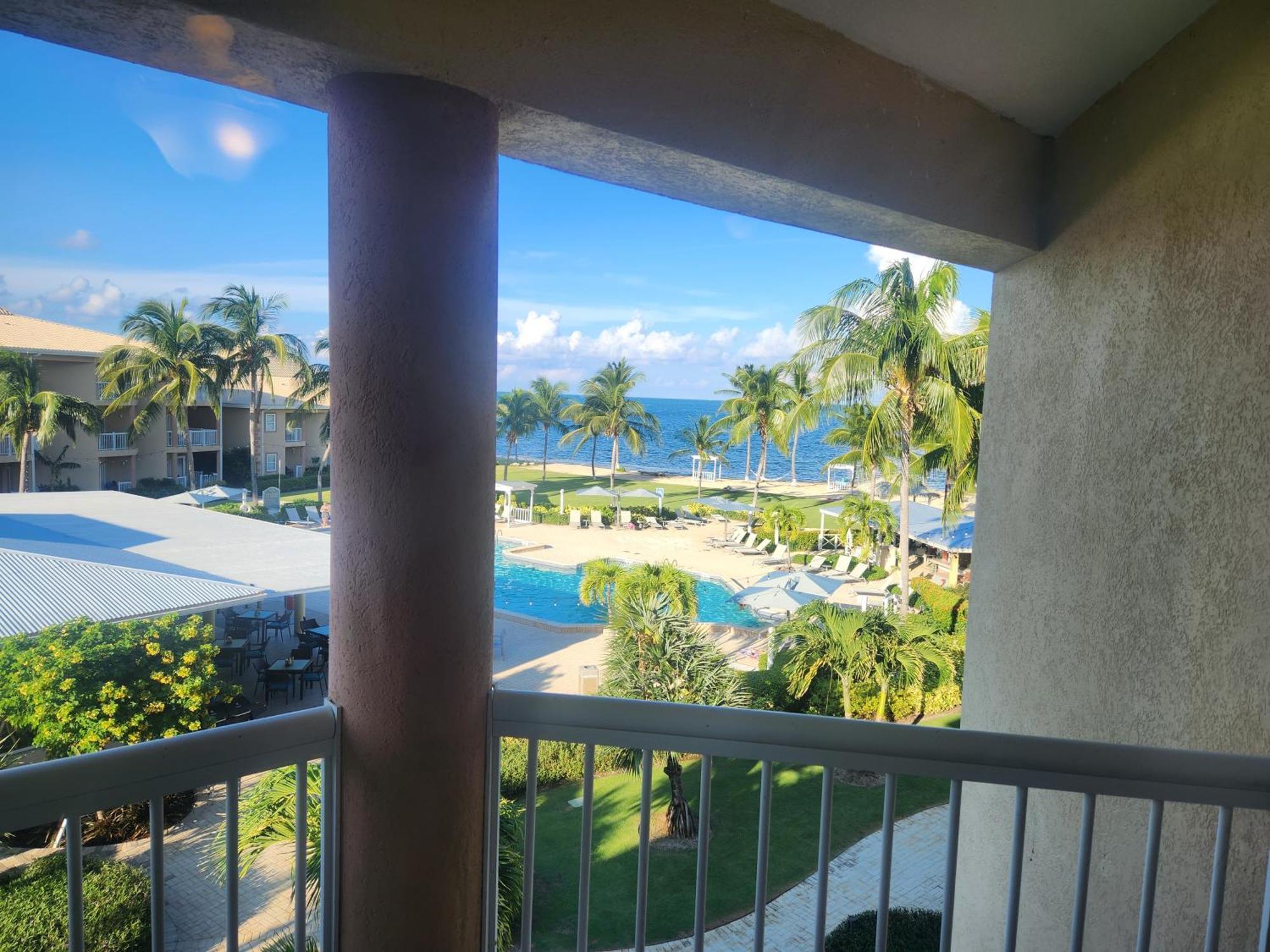 The Grand Caymanian Aparthotel 3*