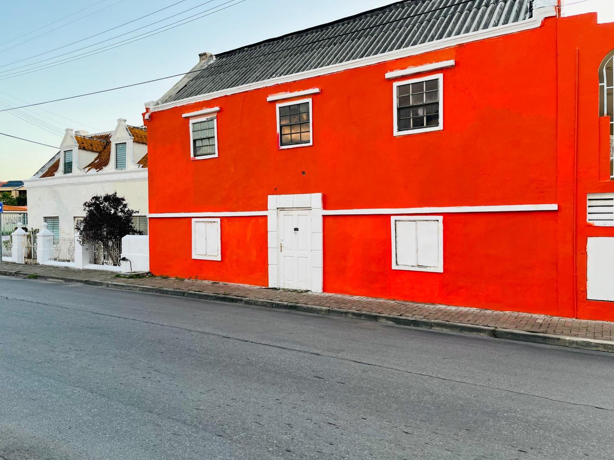Nouvelle Orange Bed & Breakfast