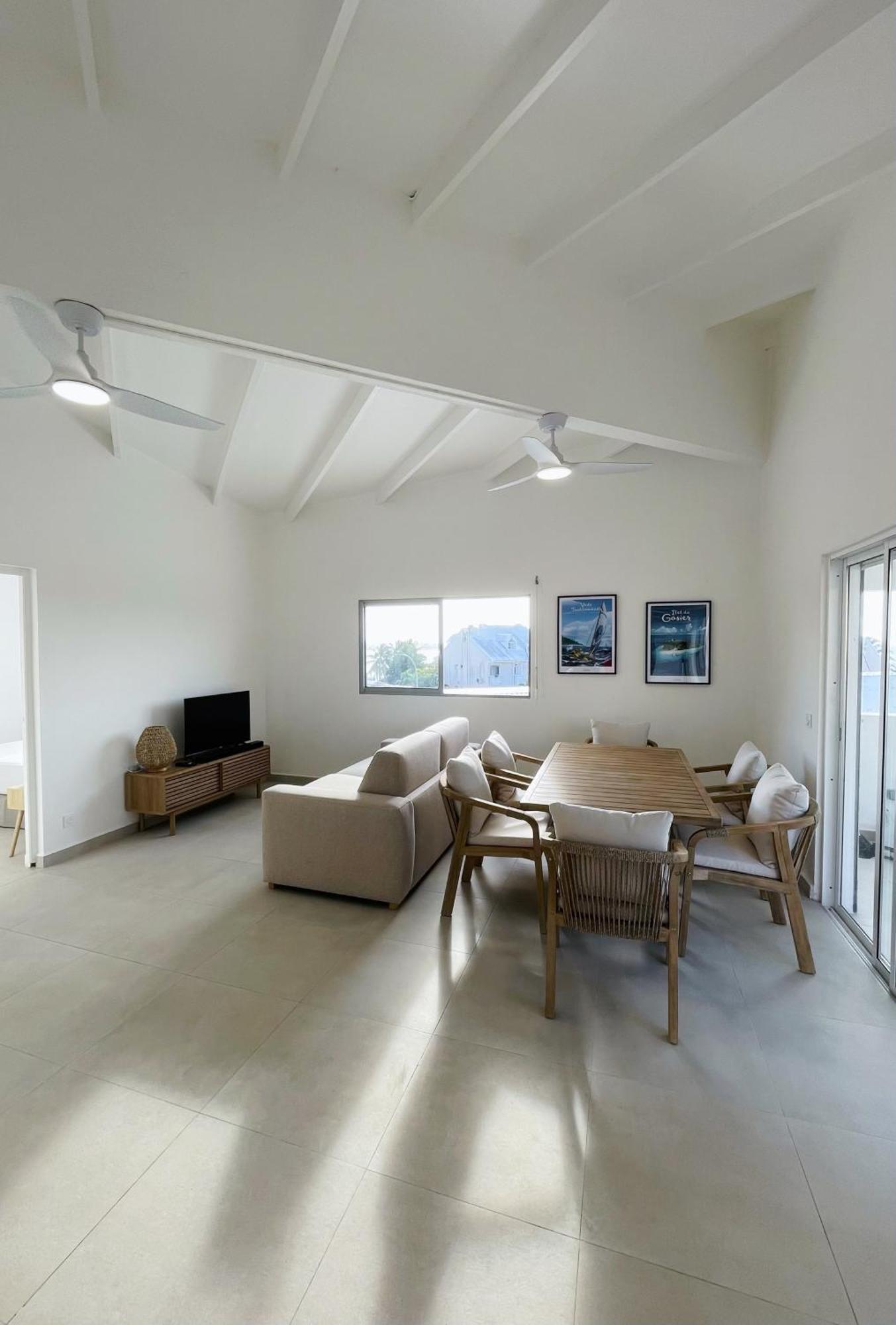 Apartment Emeraude Bay, Magnifique T3 Vue Mer, Proche