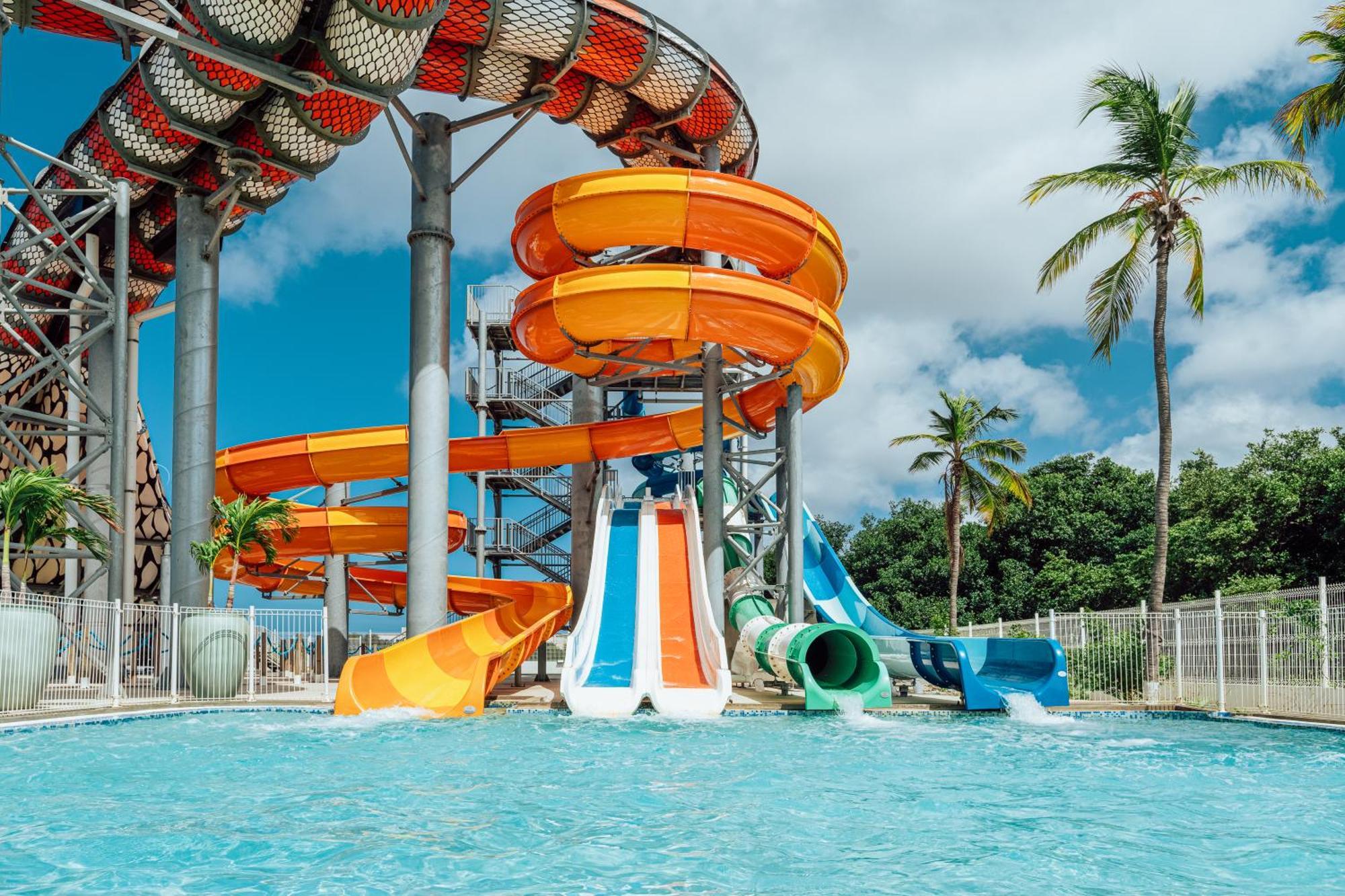 The Rif At Mangrove Corendon All-inclusive, Curio Resort Willemstad