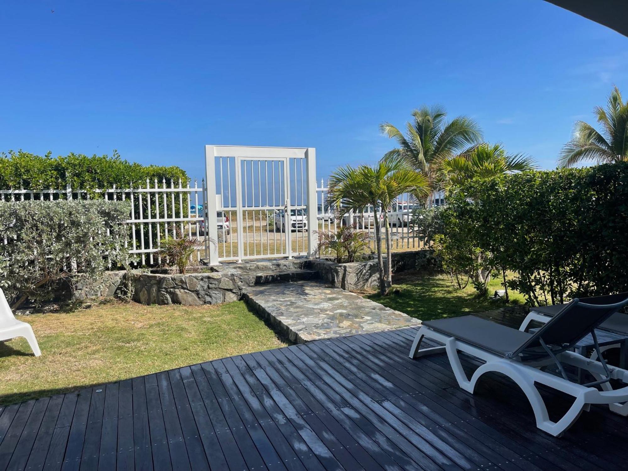 Apartment Princess Mahault - Beachfront - - Luxury Orient Bay
