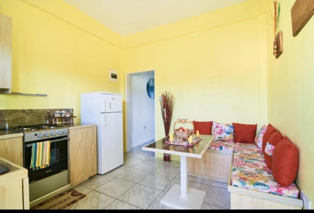 Apartment Isla Vista Canouan #2 Charlestown