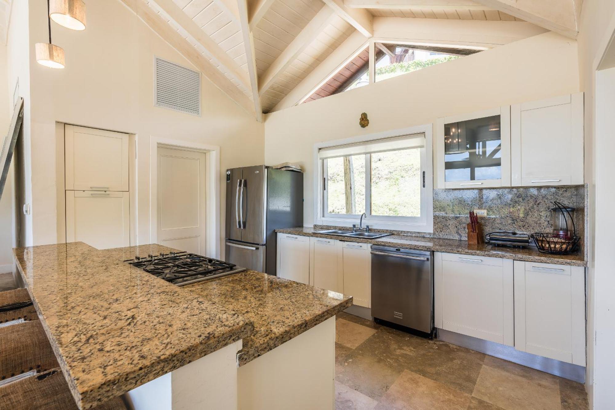 Amazing 3 Bedrooms At Puerto Bahia *