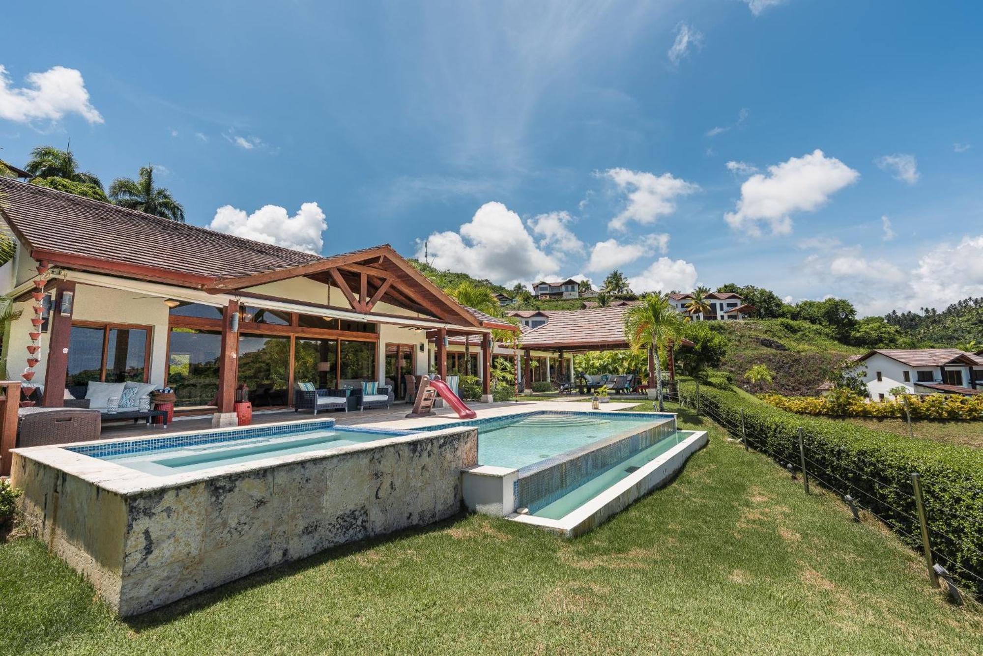 Villa Amazing 3 Bedrooms At Puerto Bahia