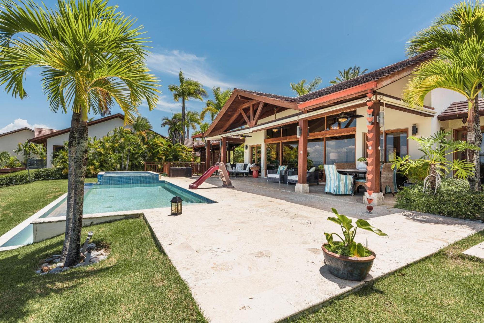 Amazing 3 Bedrooms At Puerto Bahia *