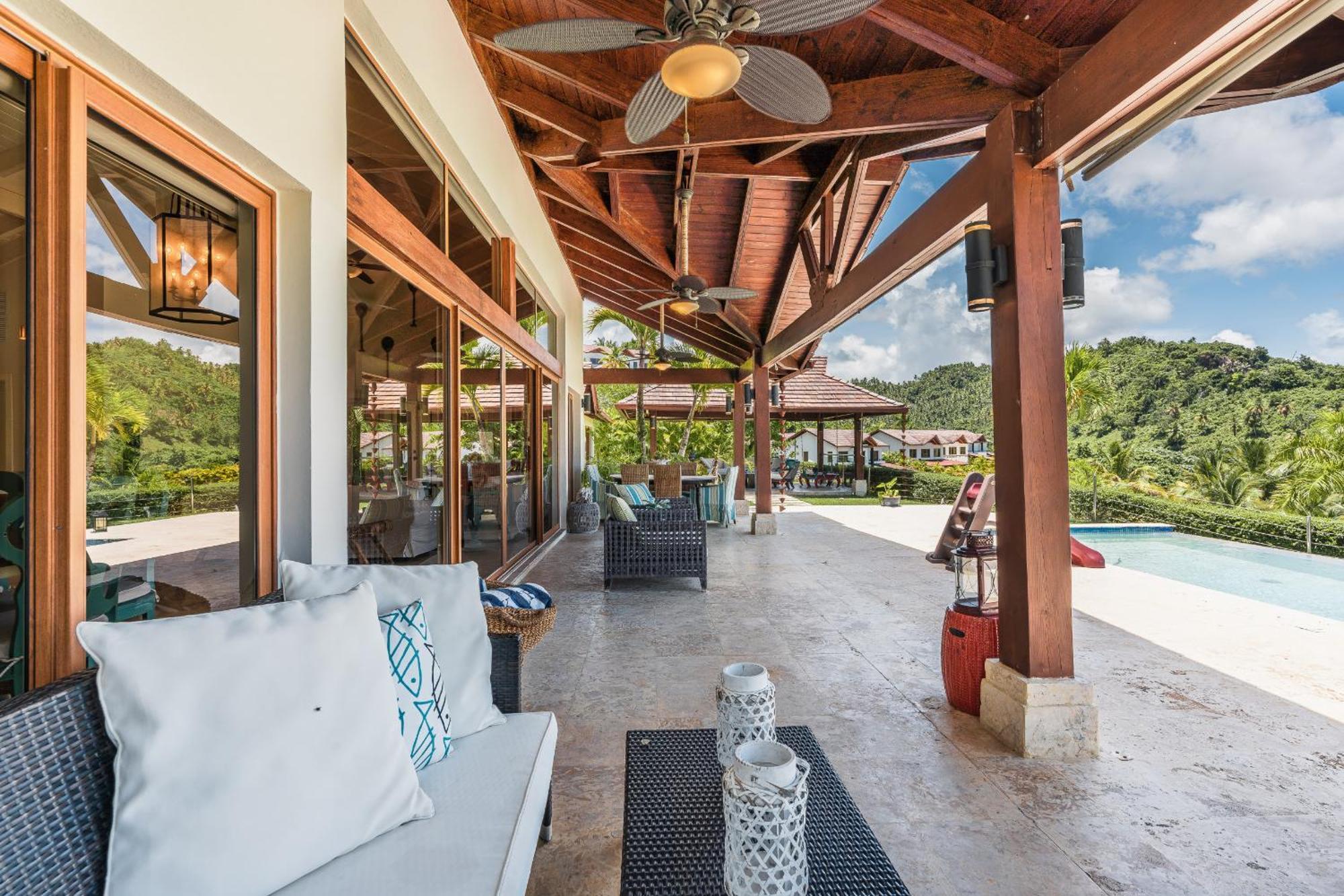 Villa Amazing 3 Bedrooms At Puerto Bahia