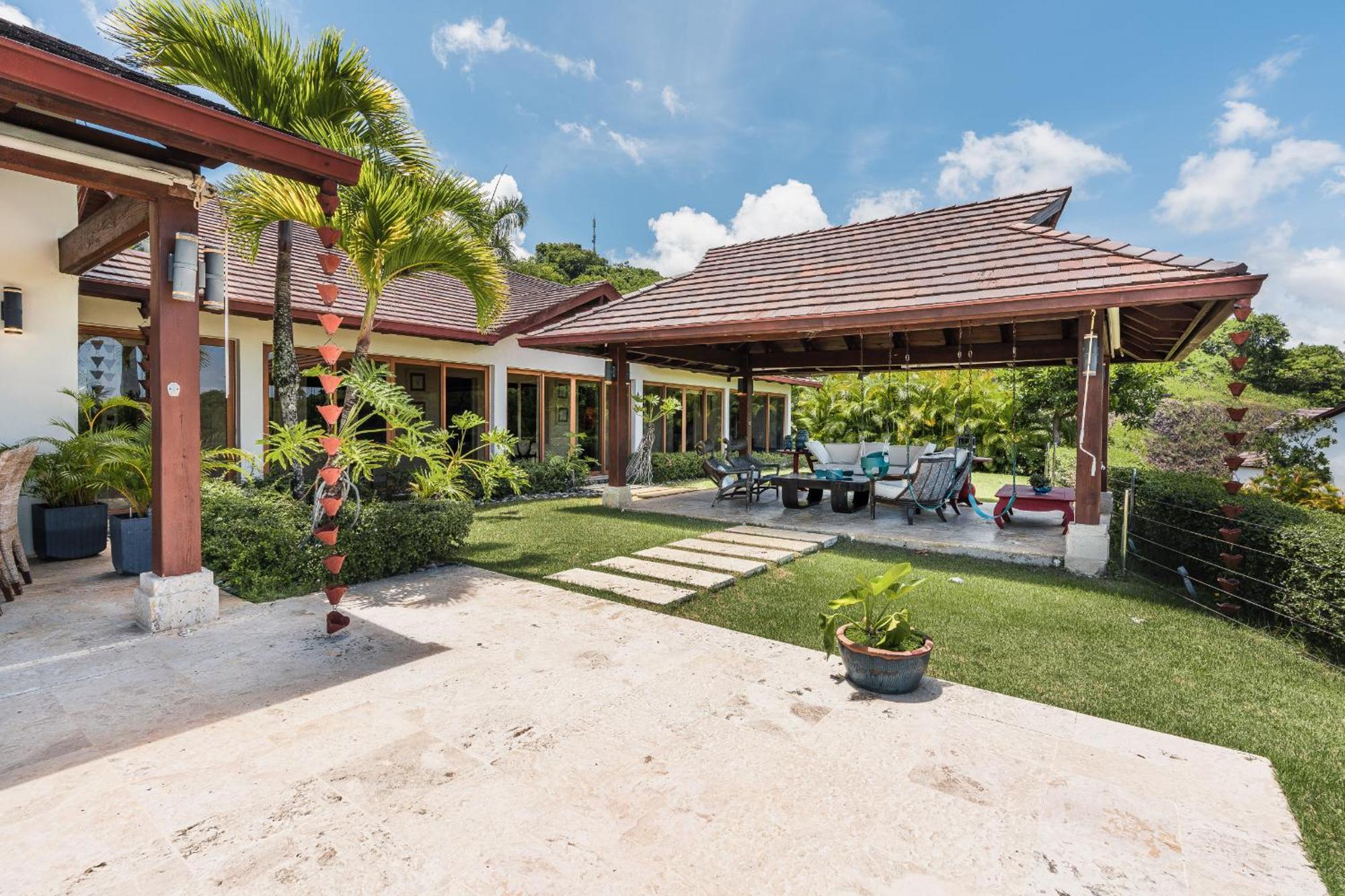 Amazing 3 Bedrooms At Puerto Bahia Villa