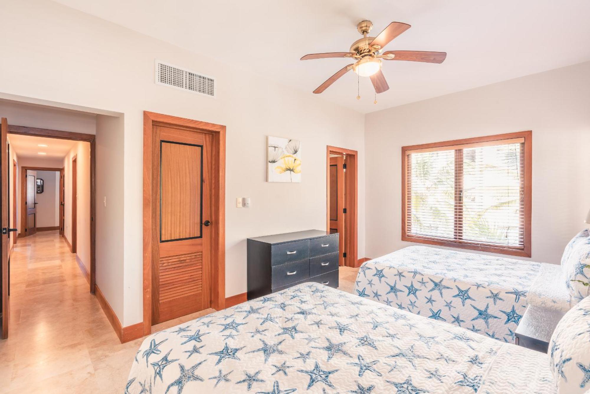 Apartamento Spacious At Puerto Bahia B2 With Balcony