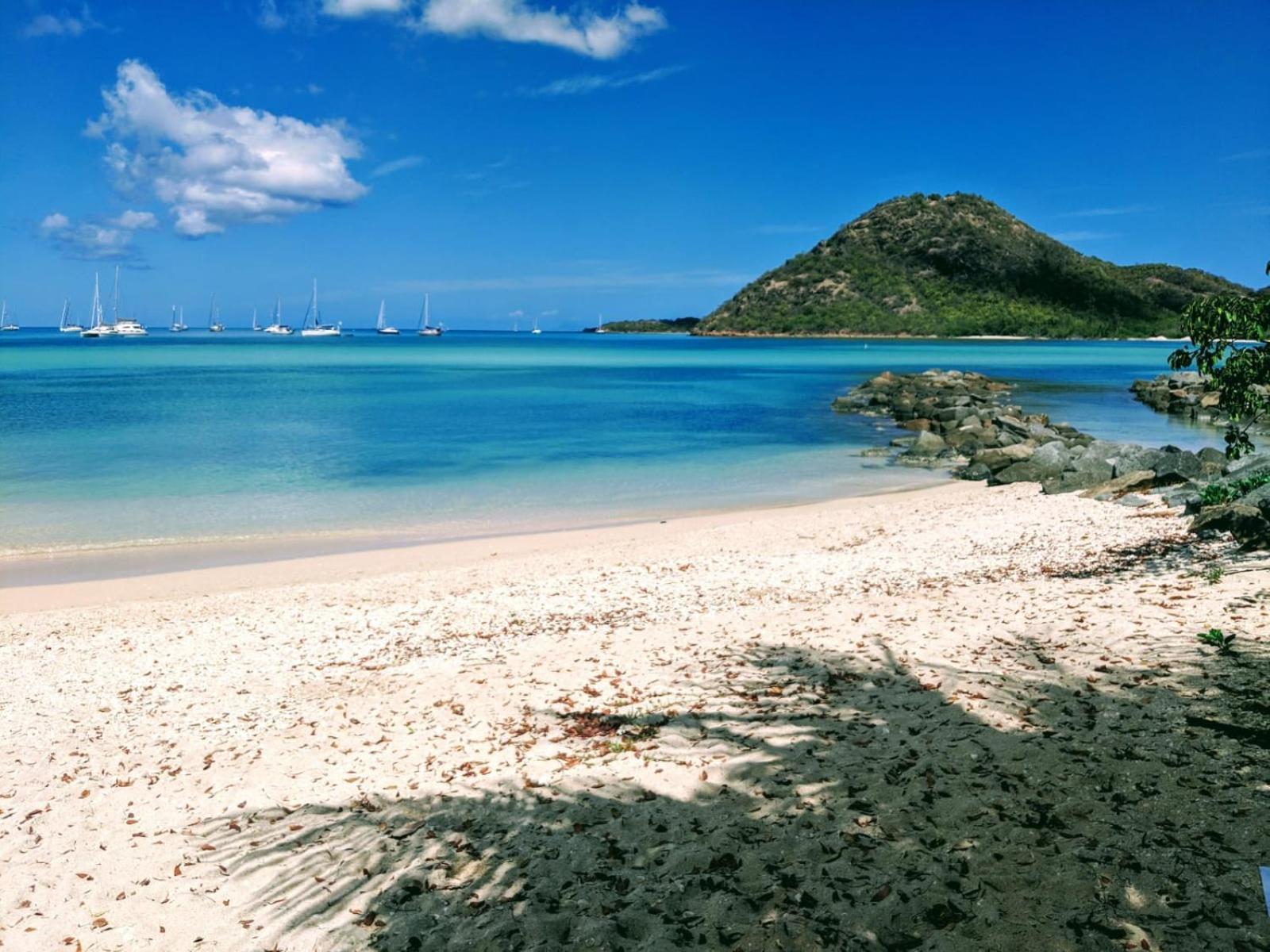 Villa True North - Waterfront On Jolly Harbour Bolands