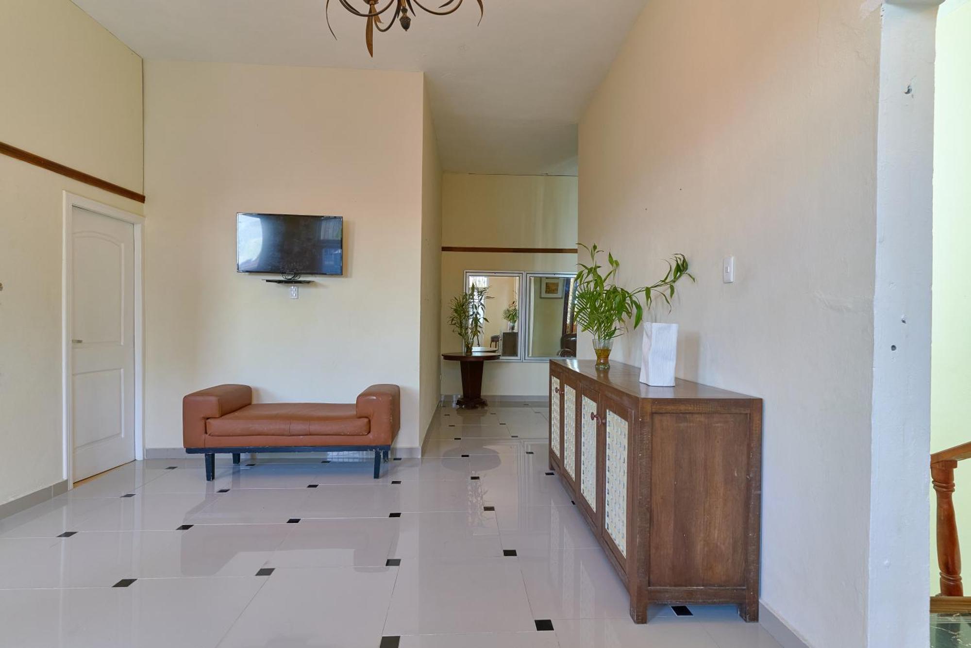 Hotel D'cornelio Santo Domingo