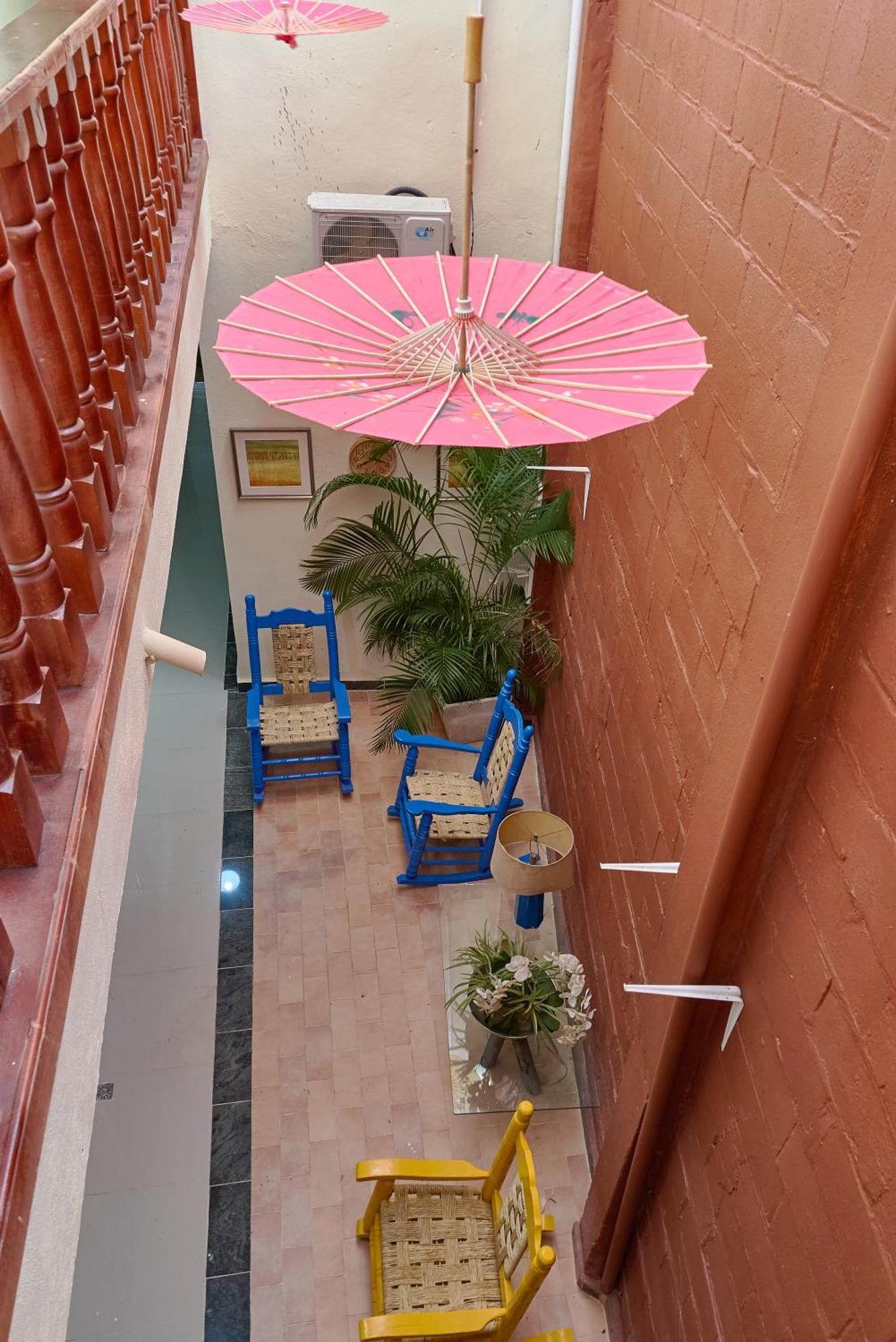 Hotel D'cornelio Santo Domingo
