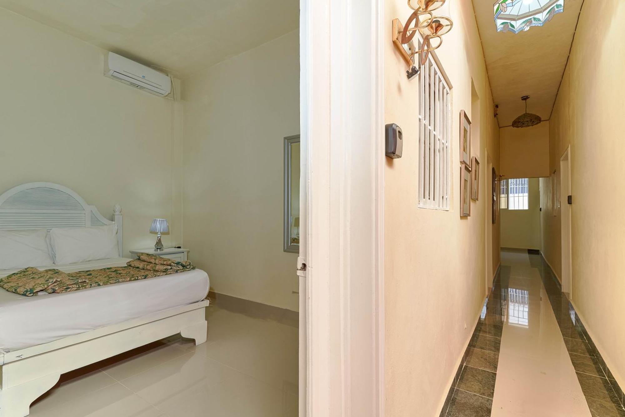 Hotel D'cornelio