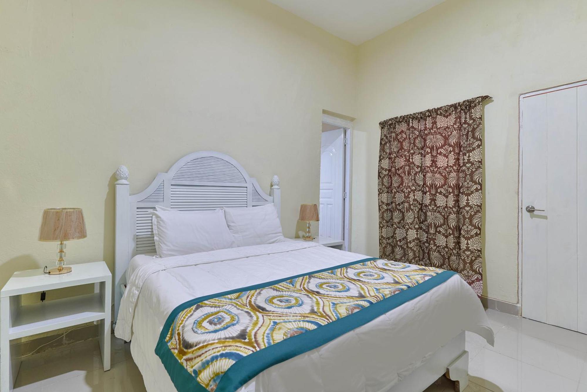 Hotel D'cornelio 5*