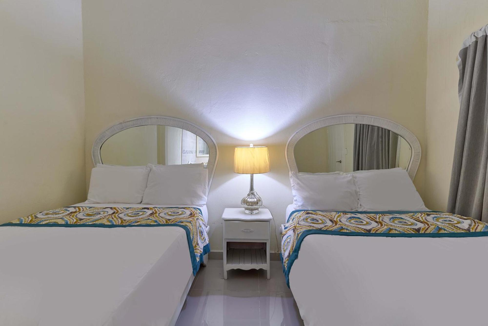 D'cornelio Hotel Santo Domingo