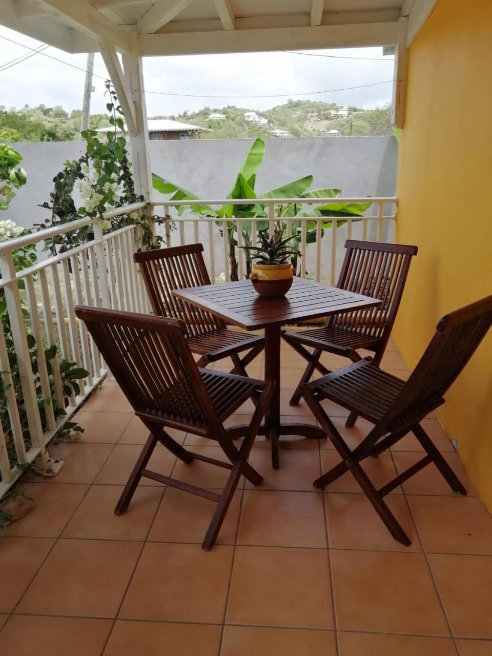 Le Flamboyant Villa *