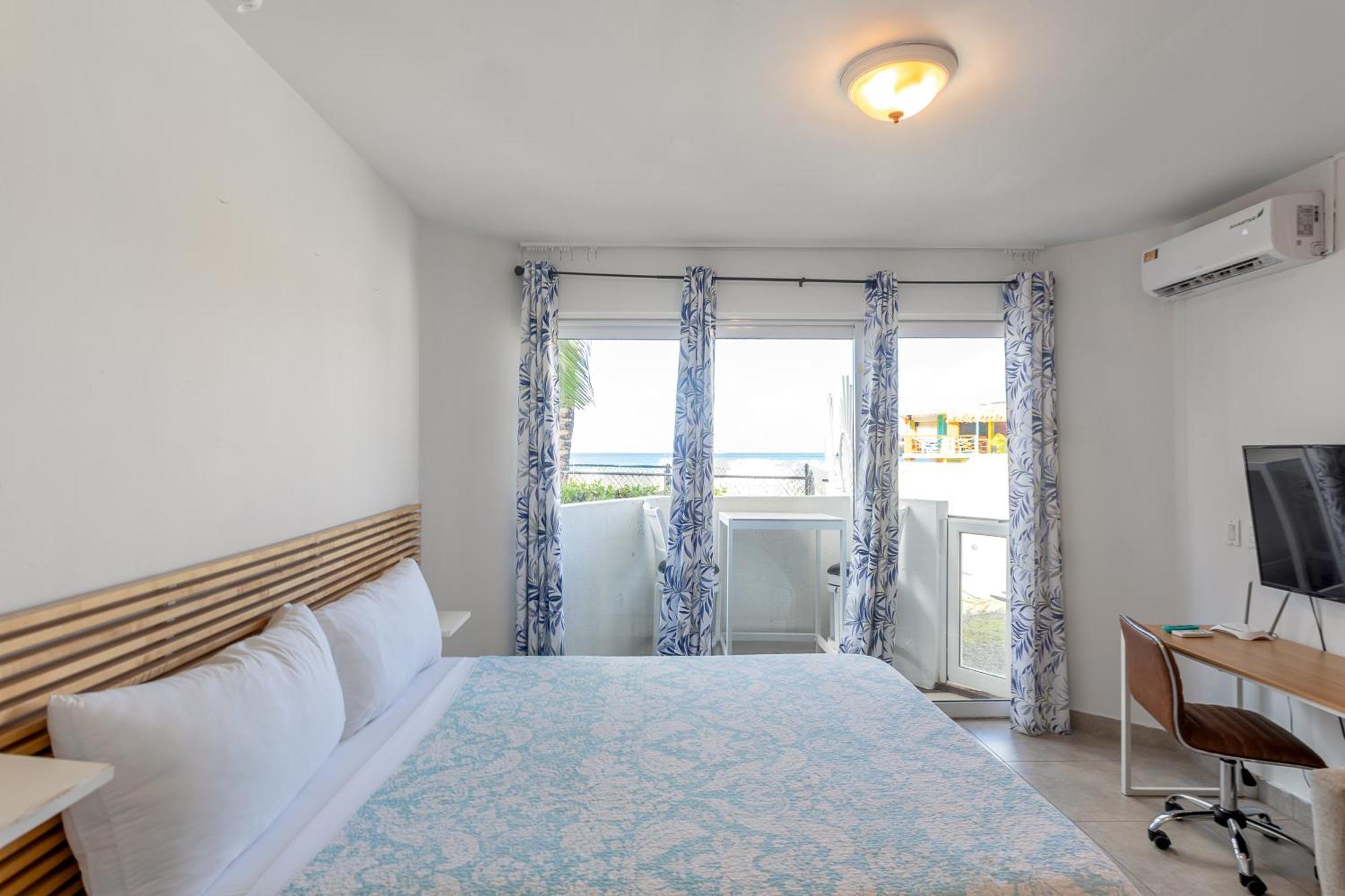 House - Petite - Access Apartment