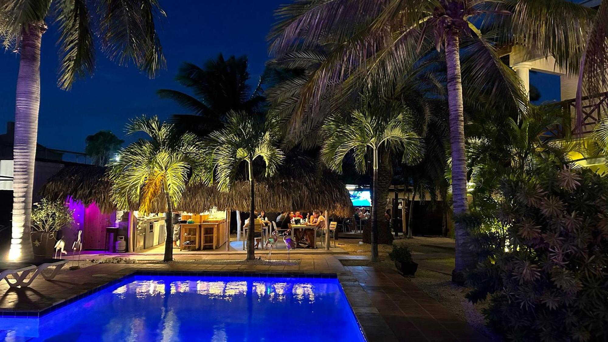 Sonrisa Boutique - Adults Only 4*