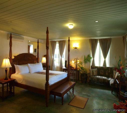 Resort Bay Rosalie