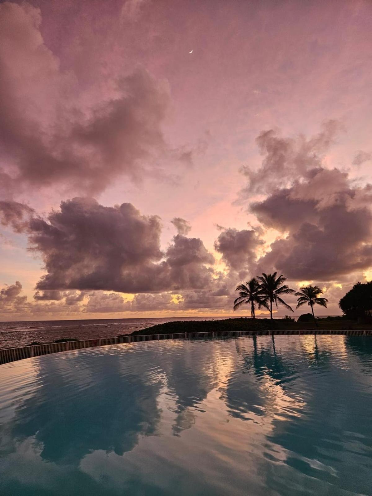 Apartment Guadeloupe- Saint-francois- Anse Des Rochers - Quart De Etage - Vue Mer- 4 Personnes - Lit Bebe Sur Demande - Citerne Et Wifi Prives -animaux Ok-acces Direct -apnee Bien-etre Experience Sur Demande Avec Instructeur A Saint-Francois (Grande-Terre)