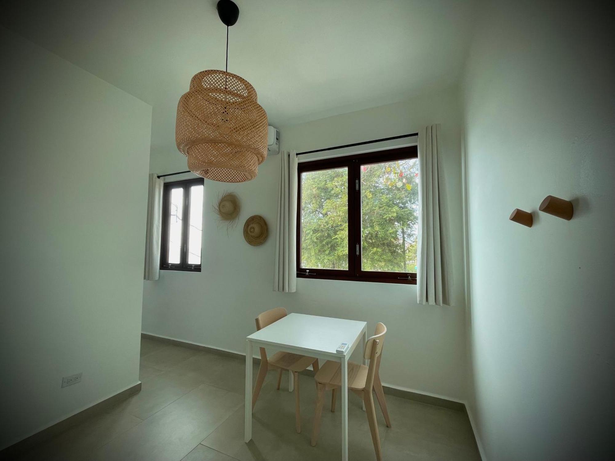 1 Corcega Beachfront