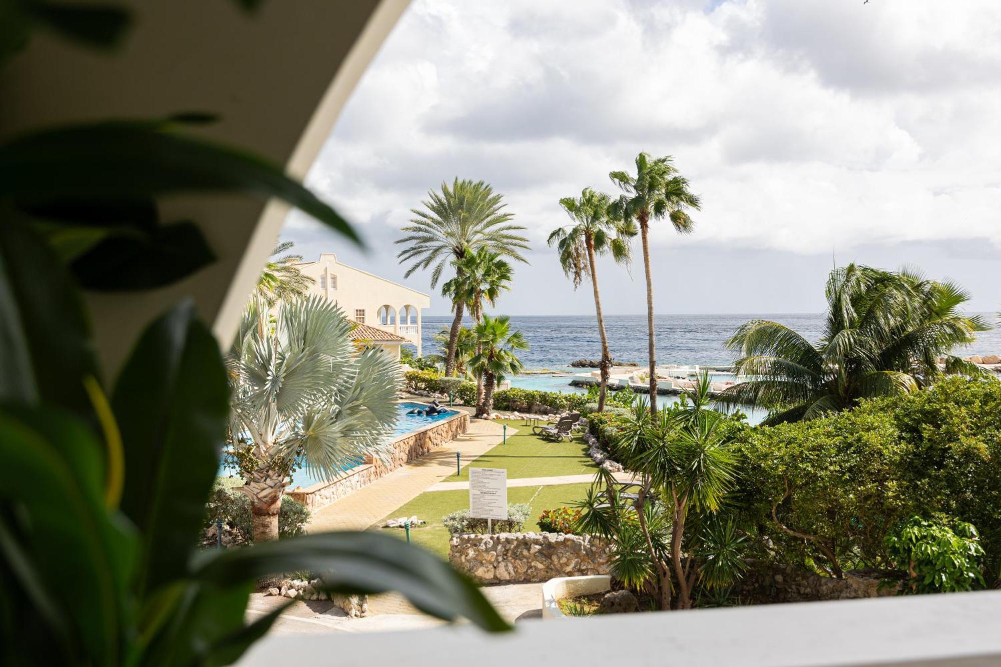 Apartamento Flamboyan Op Ocean Resort, Mambo Curacao