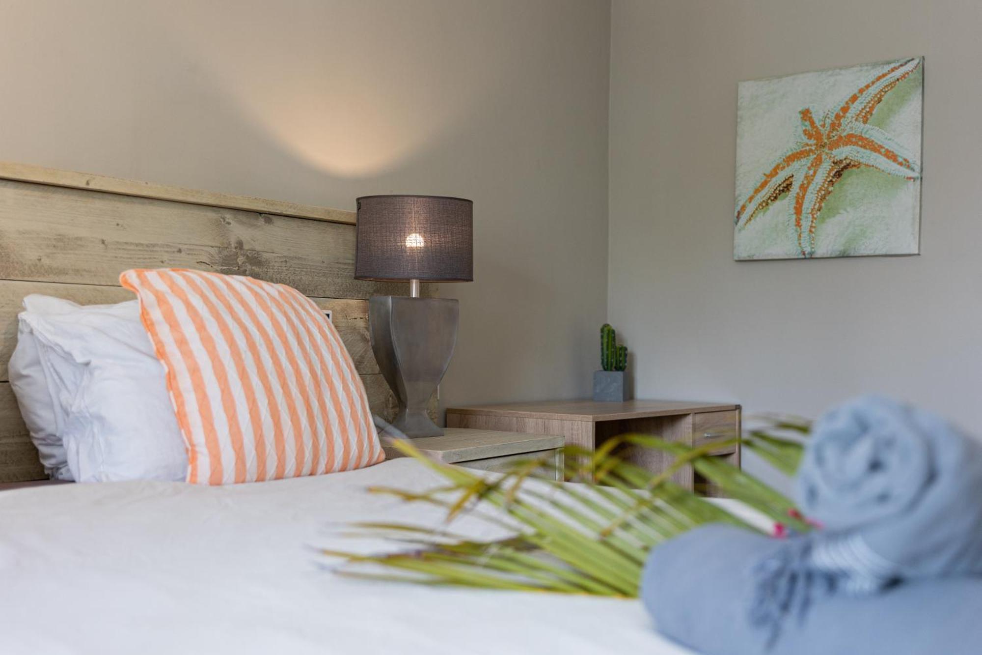 Flamboyan Op Ocean Resort, Mambo Curacao Apartamento