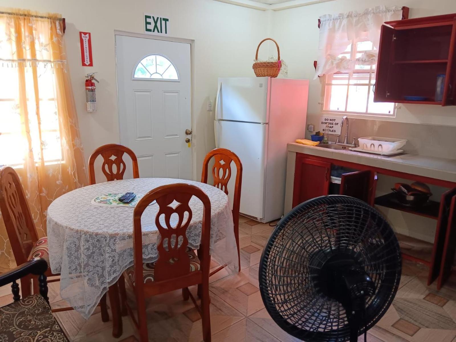 Apartment Jgs Tropical Crown Point