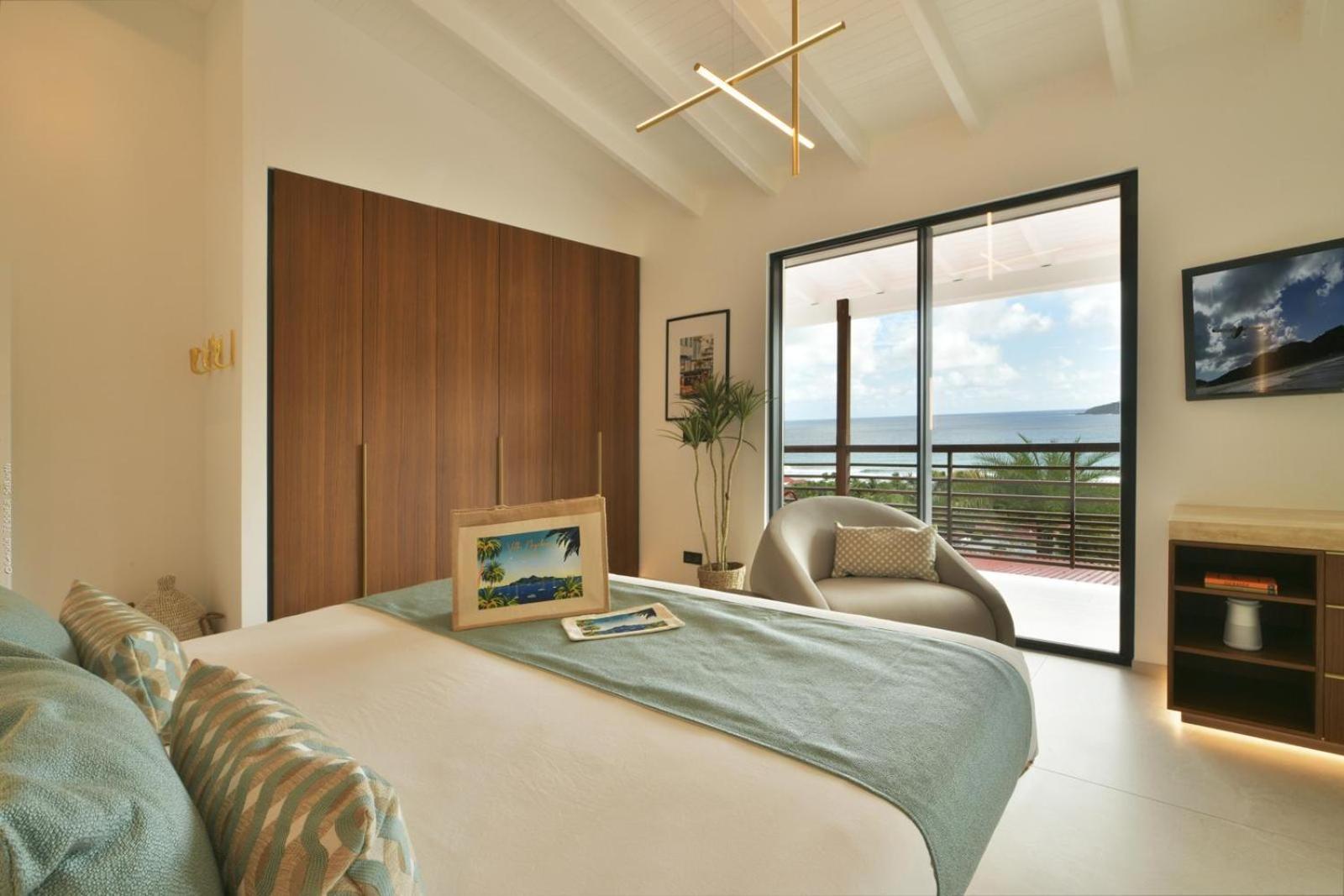 Nagabaaja * St. Barthelemy