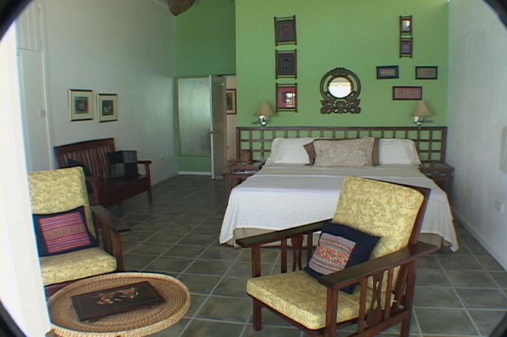 Bequia Beachfront Hotel