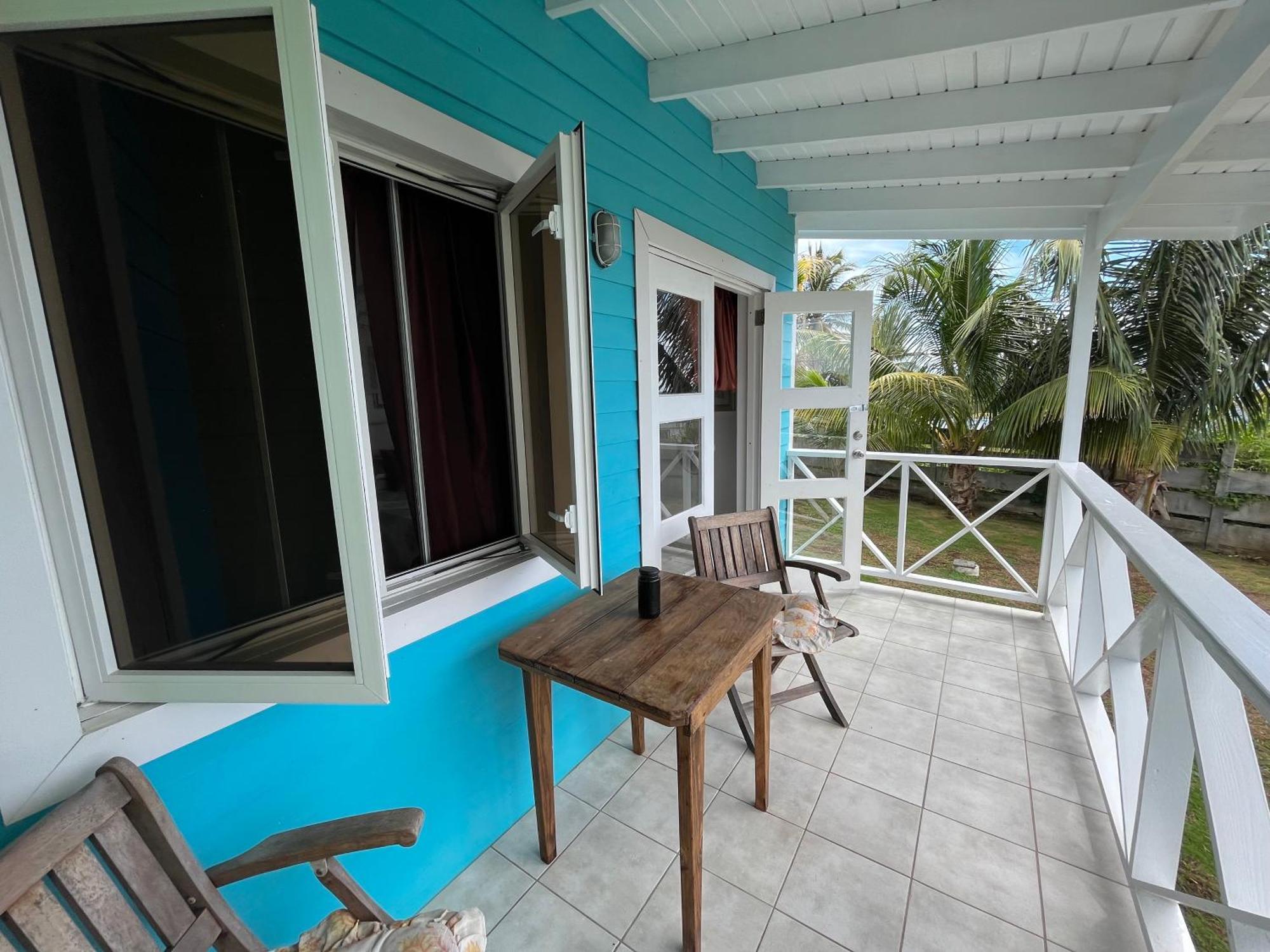 Waves Apartment Kingstown