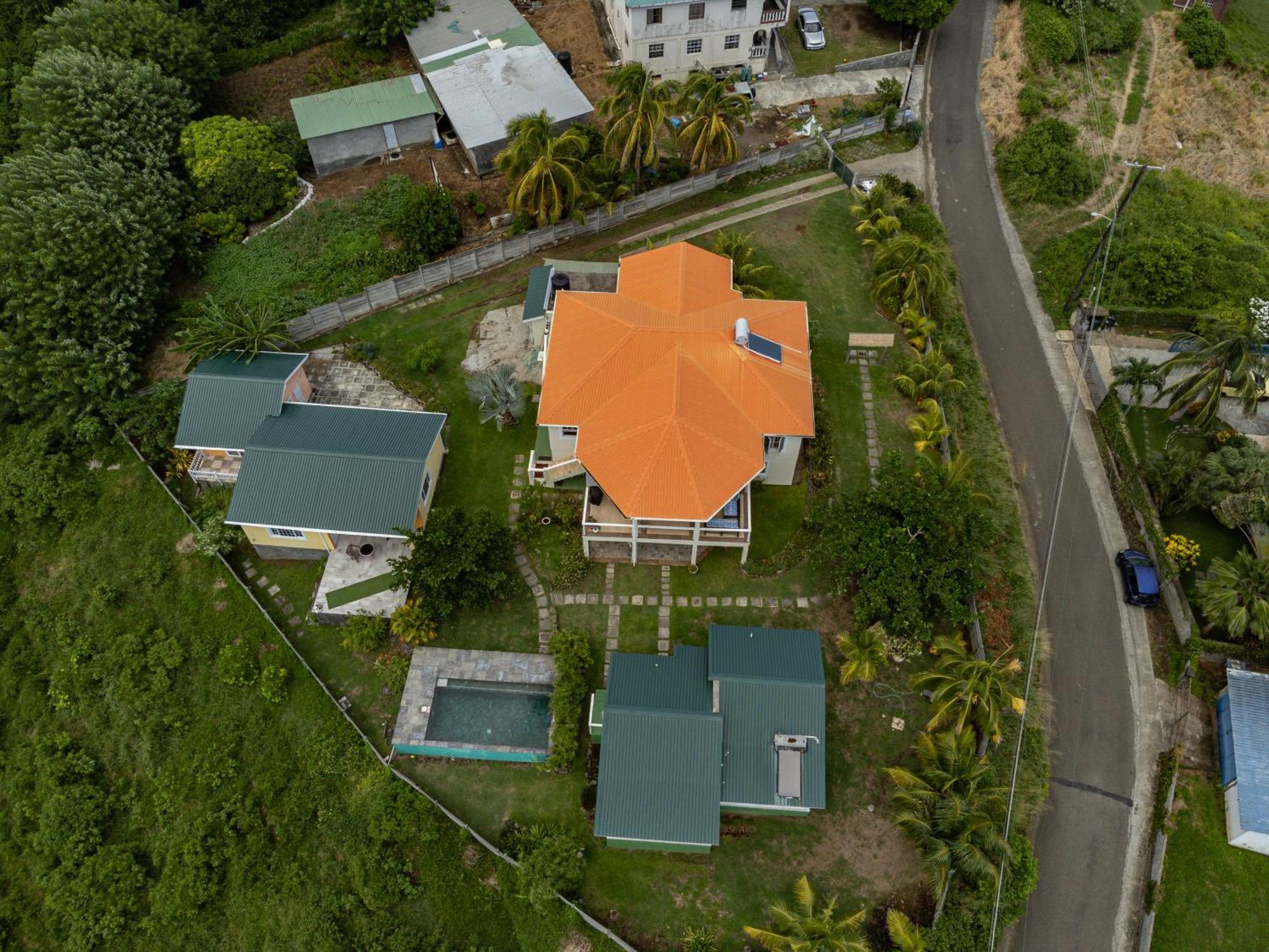 Waves Apartment Kingstown