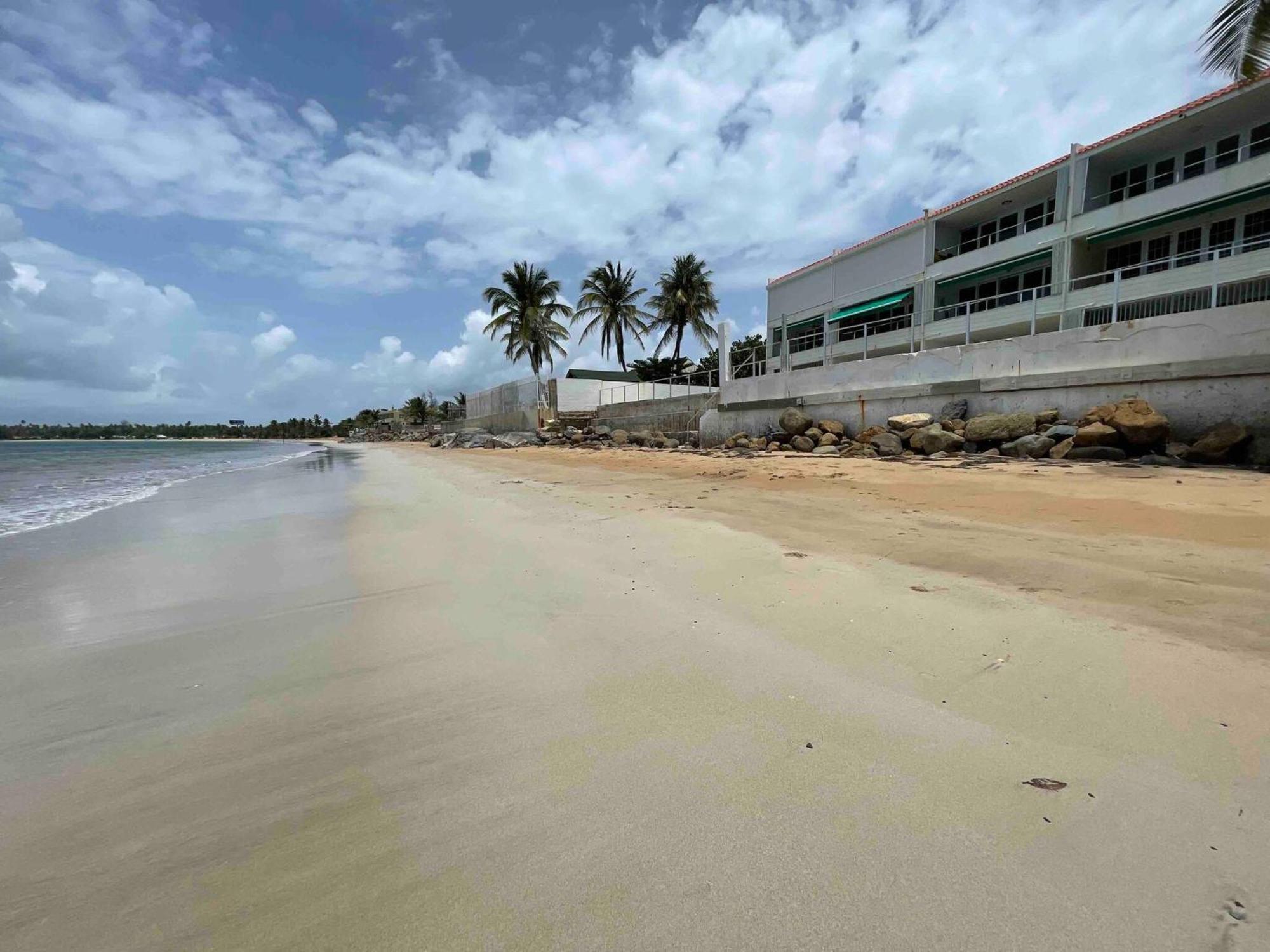 Apartment True Beachfront Oasis With Amazing Views Life