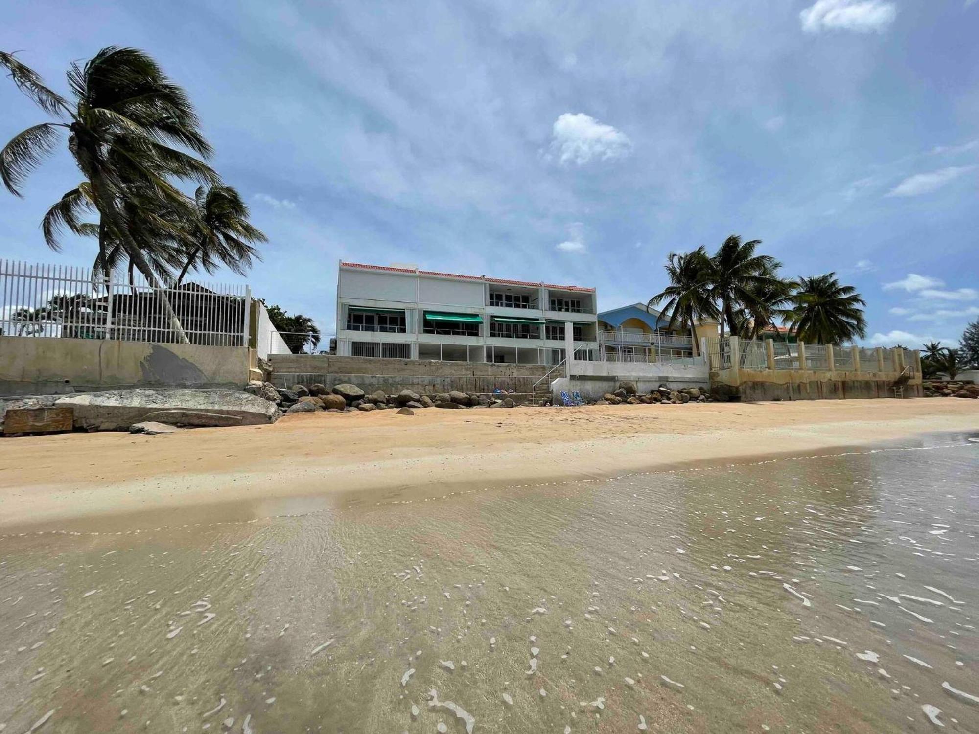 True Beachfront Oasis With Amazing Views Life * Luquillo