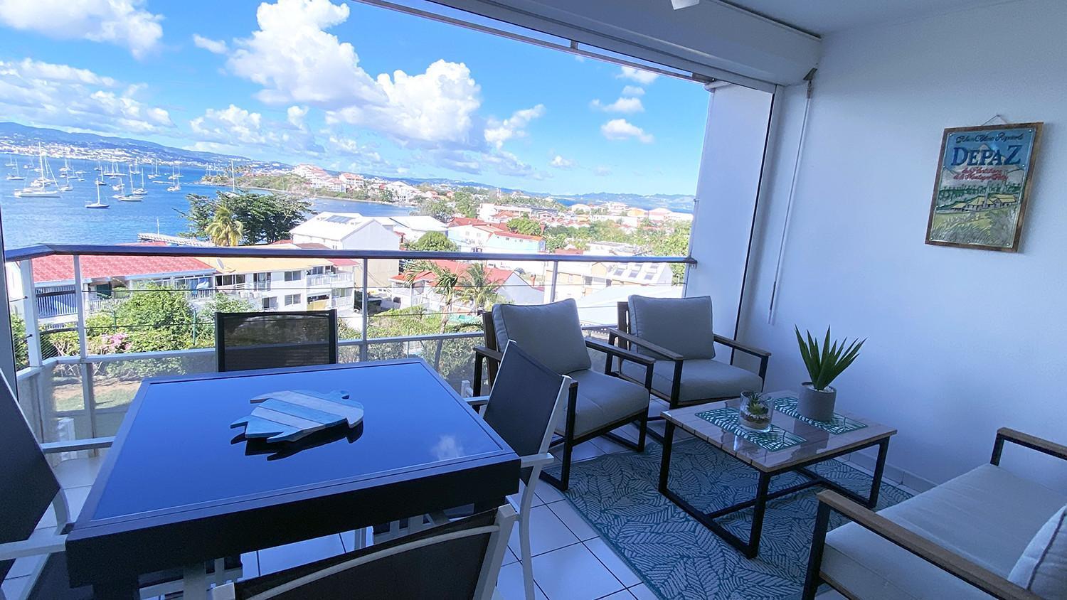 Atlantis, Magnifique T2, Vue Mer, Proche Plage, Anse Mitan Apartment *