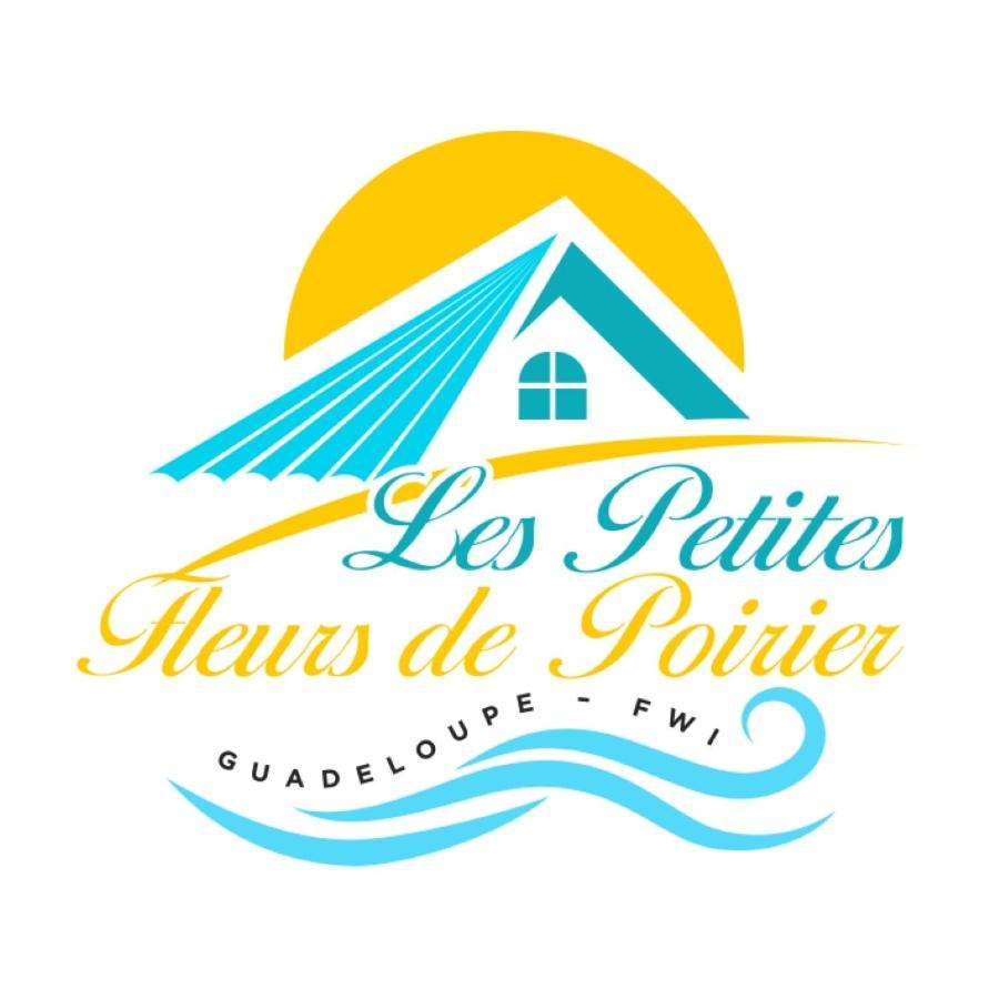 Holiday home Les Petites Fleurs De Poirier *