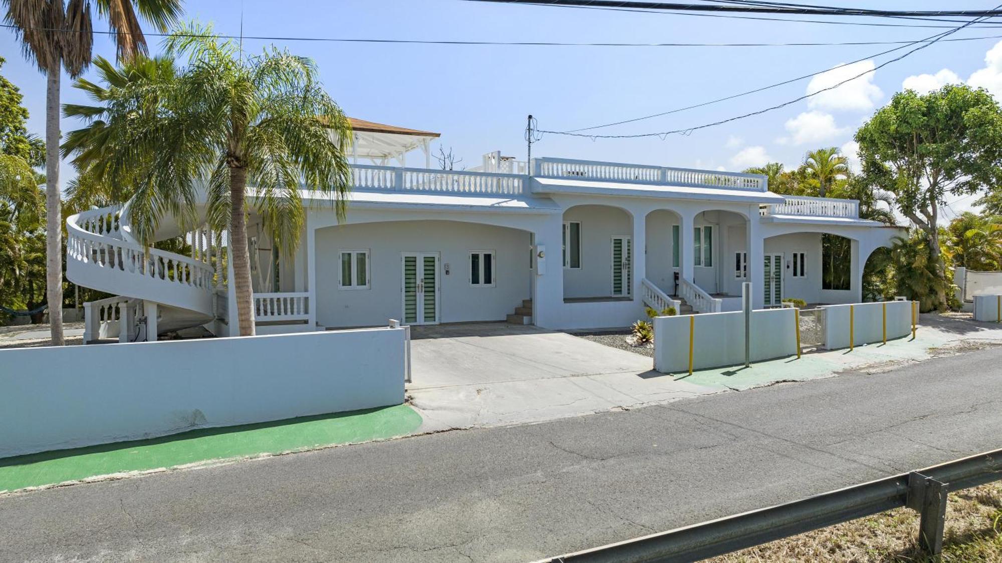 Casa Loba 2 At 413 With Private Pool * Rincon