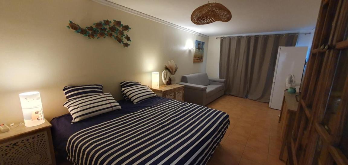 Martial Tropiques: Beachfront With Sea Views In Ste Anne * Sainte-Anne (Grande-Terre)
